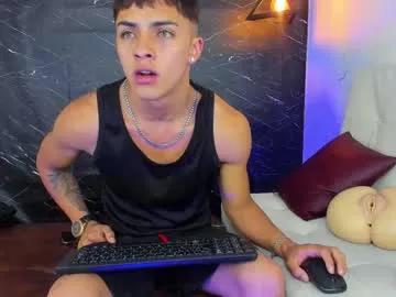 james1lee from Chaturbate is Freechat