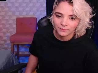 isabellamout from CamSoda is Freechat