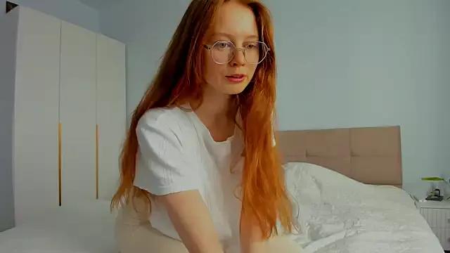 Fire_Luna from StripChat is Freechat