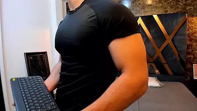 Flynn_Riider from StripChat is Freechat