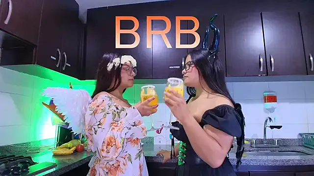 Lilith_and_Khloe's avatar