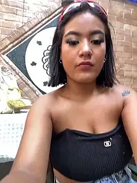 MeganStanford from StripChat is Freechat