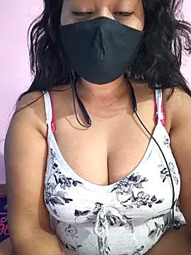 Samarya-78 from StripChat is Freechat