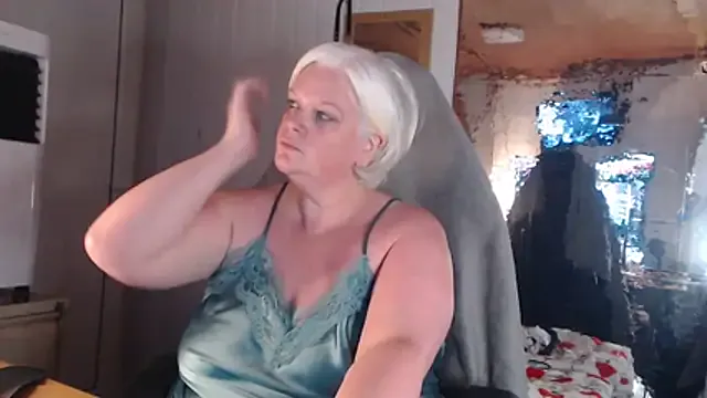 sexychazza16's avatar