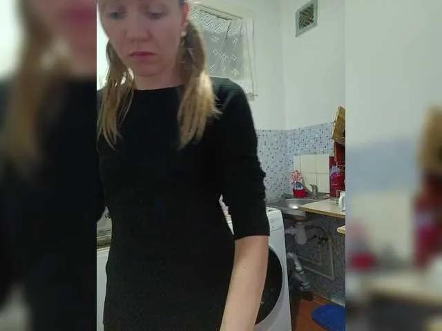 Alenushka888 on BongaCams