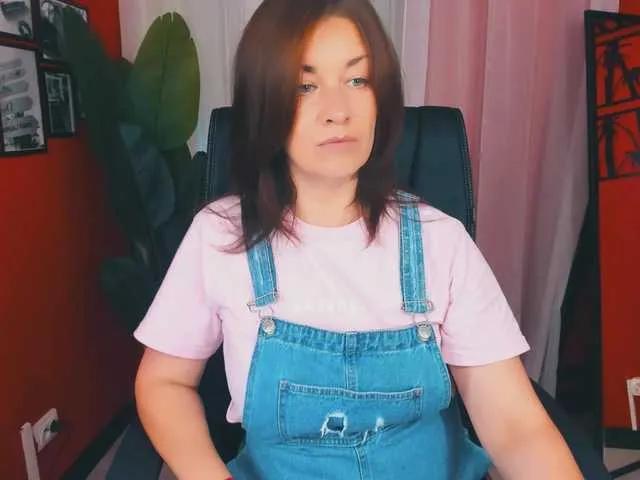 AnaMills on BongaCams 