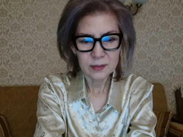 Elegant00Lady — I'll embody your fantassies ....