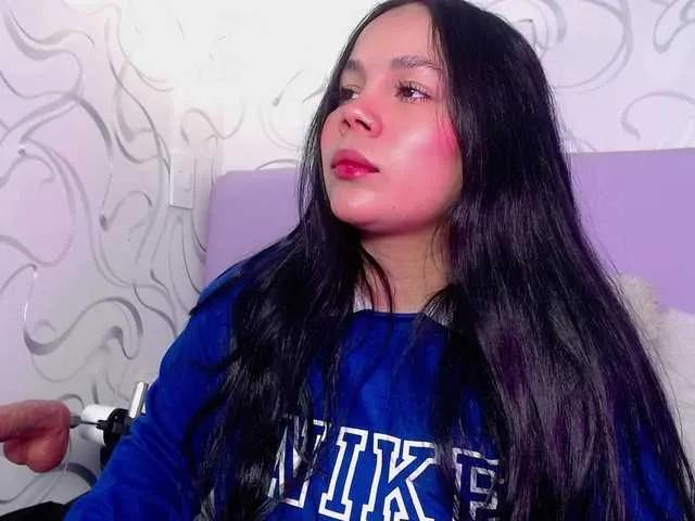 emilyqueen3xx — I am very pleasure to be in constant movement, I am very complacent, cheerful, smiling, if you can with all this voltage I will be happy.