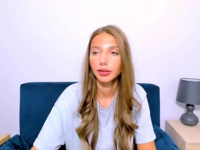 EmmaAngel on BongaCams 