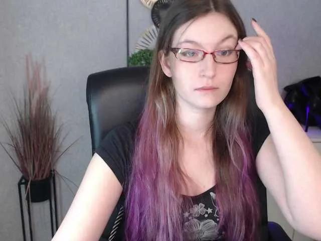 EmmaHeart on BongaCams 