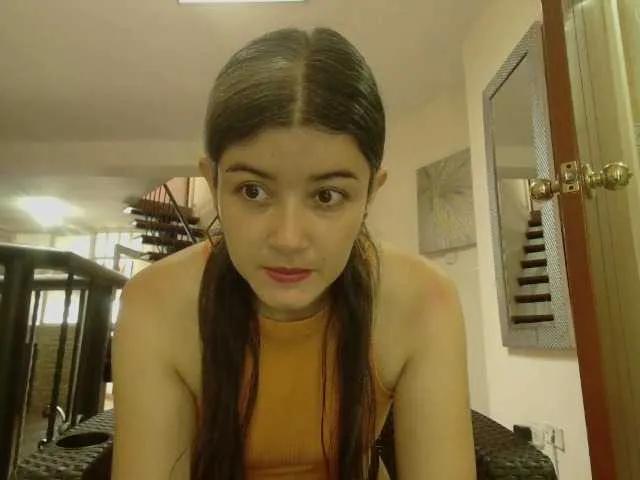 emmaherby1 on BongaCams 