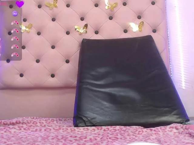 EmmaPink3 — HUMID KISSES