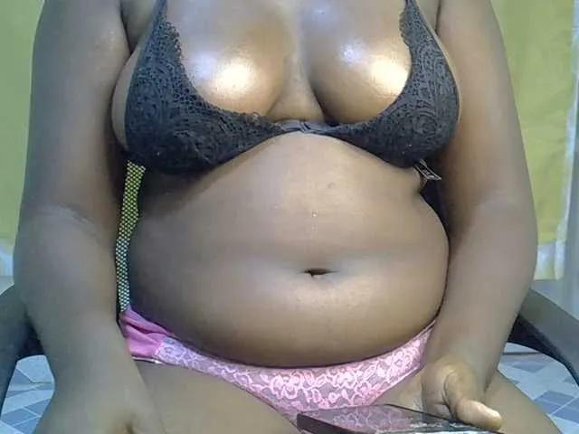 Hairypusssy on BongaCams