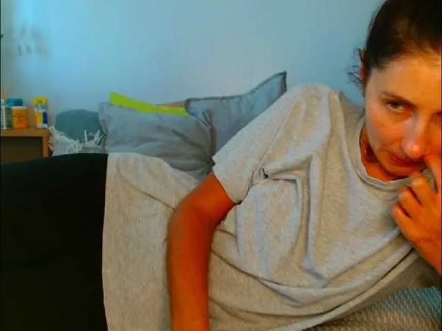 Irina9793 on BongaCams