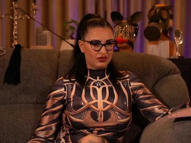 KellyKent on BongaCams 