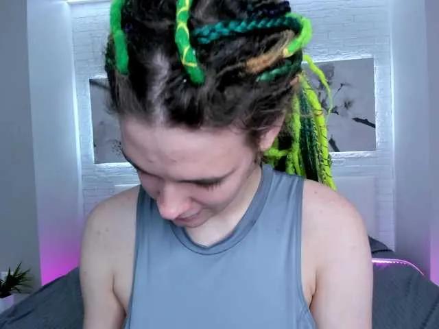 KIKIKrash on BongaCams