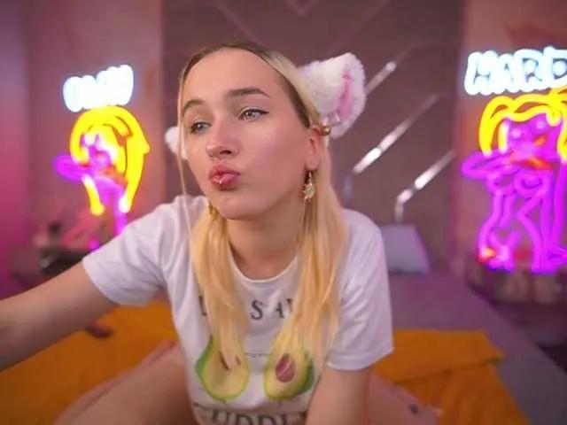 LilElfie on BongaCams 