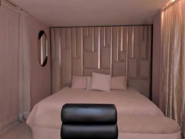 LucyWeiss on BongaCams