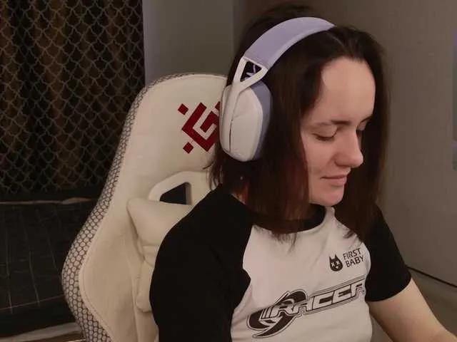 LunaL0ve — I'm turned on by real men. Who know what they want in this life and spare no money for it