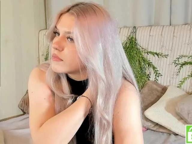 Malisha-kiss on BongaCams