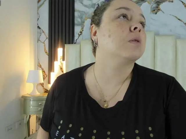 mollieblue69 — talk to me hot and naughty