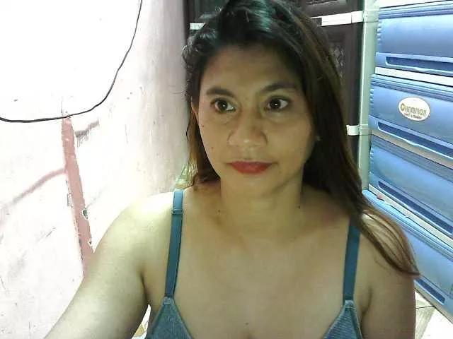 peenastyfame on BongaCams 