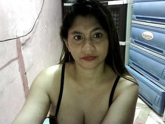 peenastyfame on BongaCams 