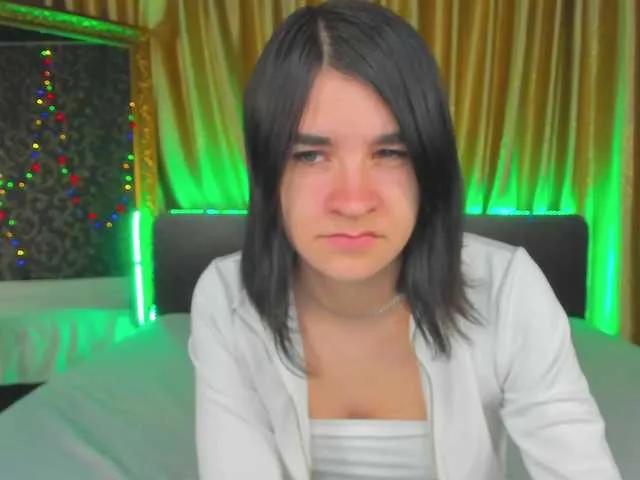 Polly-Love on BongaCams 