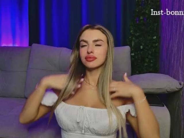 Sexeuphoria on BongaCams 