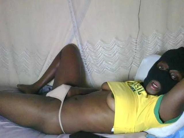 Sexymammy001 — Licking 