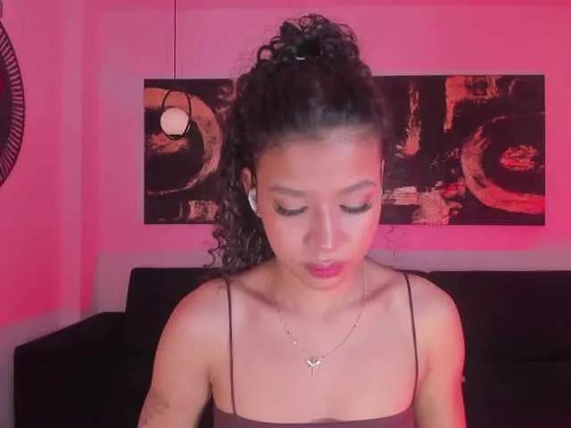 SophieHouston on BongaCams