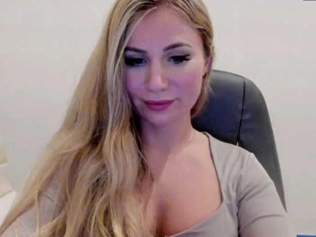 SweetMirande on BongaCams 