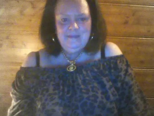 TiffanyAmore on BongaCams 