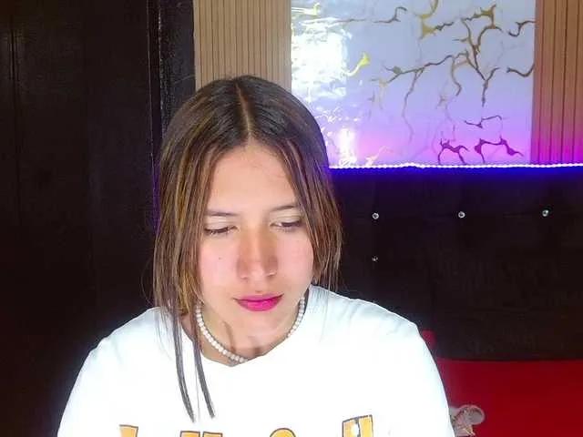 tinibunny on BongaCams 