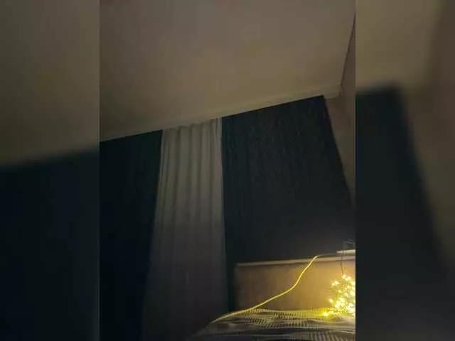 XXXklsdf on BongaCams 