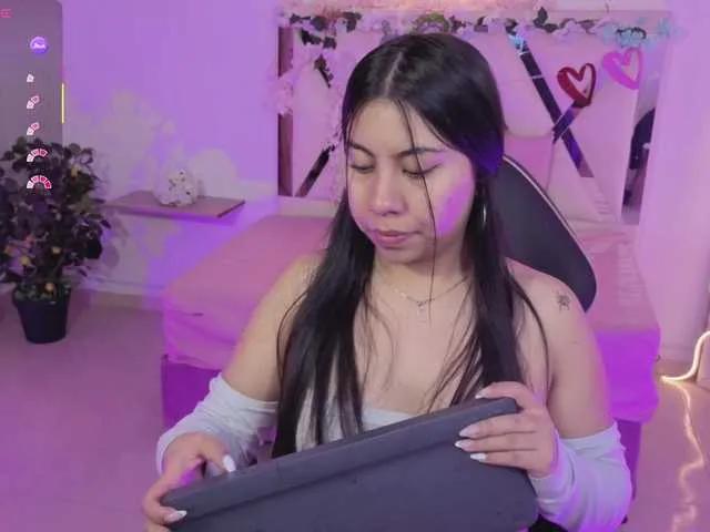 ZURY-TAY — The vibrations of my toys and make me feel desired