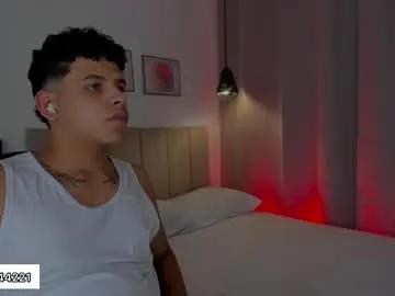 _e_m_m_a_1 on Chaturbate 