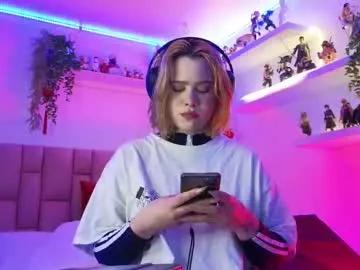 albaandthayron — Big booty nerdy  Private shows are my favorites  #bigass  #natural #curvy #squirt #pawg [967 tokens remaining]