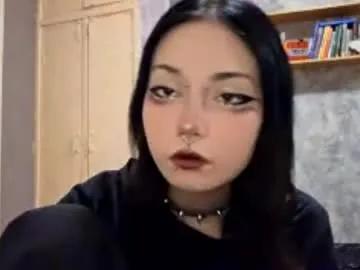 alberthamazierski — My goal: Stand up and show figure ^-^ My name is Katrina and I'm #18 year old and i am #shy #new #young #teen girl and it's my first day her [24 tokens remaining]