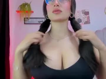 ariadnaz on Chaturbate 