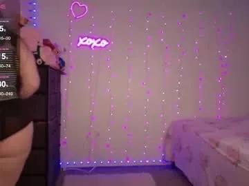 Chaturbate bellamonroee is Freechat bellamonroee — Current Goal: naked + cum once countdown reaches zero -- Next Goal: riding cum -- pvt is open! #lovense #bigass #bigboobs #pawg #pvt
