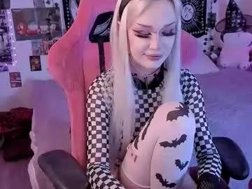 broodmommyy3 on Chaturbate 