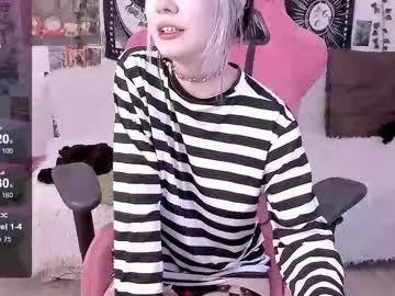 broodmommyy3 on Chaturbate 