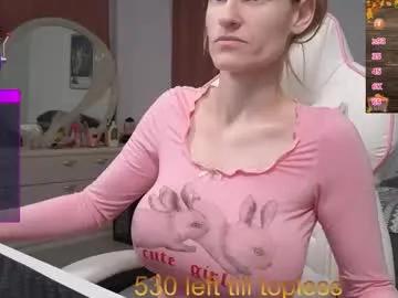 camillacassidy — Squirt show [4000 tokens left] #Squirt #bigboobs #fuckmachine #new  #milf