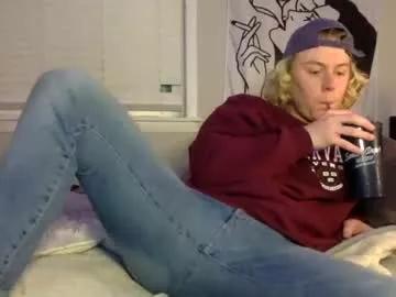 clydeaustin on Chaturbate