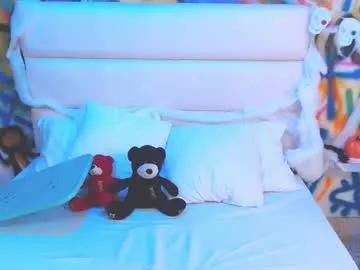 Avatar of collins_aria