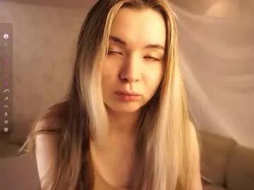 elizabethennals — #new g : lick one's finger. Hello im Elizabeth I'm 18 years old,  here im #shy #bigboobs #young #18 #young #skinny [22 tokens remaining]