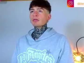 estebanchar_ — GOAL: Dance [100 tokens remaining] Welcome to my room! #muscle #twink #tattoo #latino #skinny