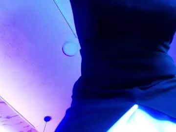 helenjoness_ on Chaturbate 