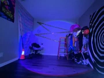 hexivu — im sorry im a day late ( bra @ goal) #weird #dance #goth [2222 tokens remaining]